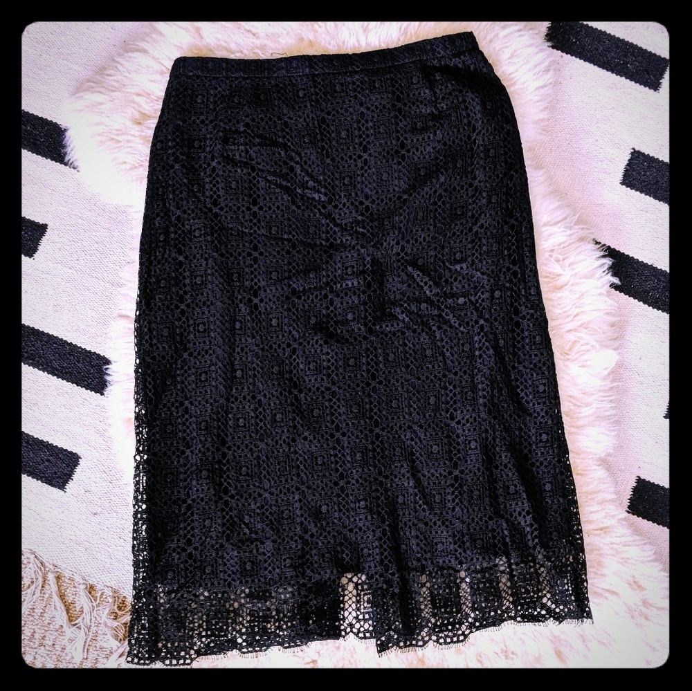🖤J.Crew lace skirt, black, fits like a size 2 / 4